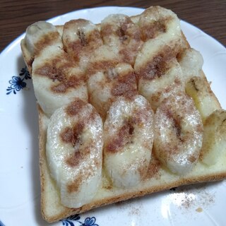 シナモンバナナトースト　〜食パンアレンジ〜